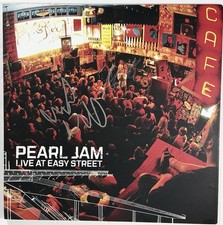 Pearl Jam signed Album live at easy street vinyl Matt Cameron Mike Mccready