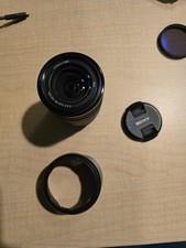 Sony E-Mount 18-135mm F3.5-5.6 OSS Lens with Hood, Cover, and Cap