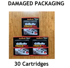 Gillette Trac II/2 PLUS Razor Blade Shaver Replacement Cartridges Refill DAMAGED