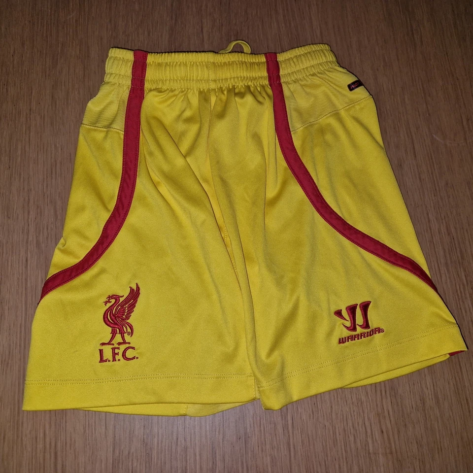 Kid Shorts Warrior Liverpool FC 14/15 Away Kit Yellow - Size MB 9 Years - Image 1 of 1