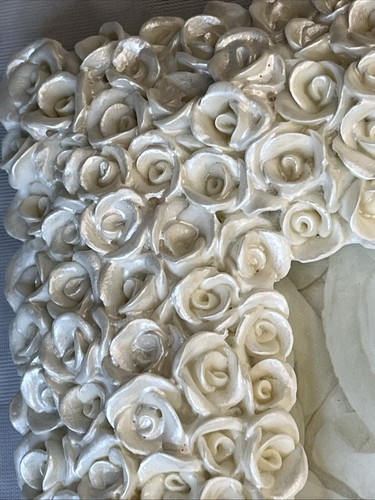 White 3D Roses Photo Frame Shabby Chic Cottage Wedding Amscan Home 4x6 Ceramic - Picture 4 of 6