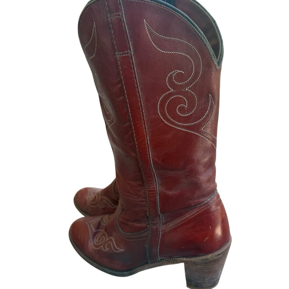 Botas de Vaquero Dingo de Cuero Rojo para Mujer Talla 7.5 Con Tacón Alto Foto 3 de 4