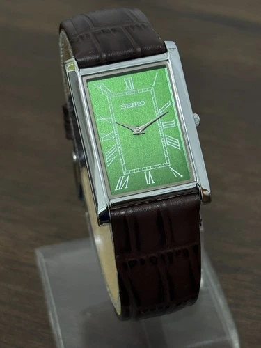 Vintage Seiko Slim Men's Quartz Wrist Watch -Green Roman Dial-Leather Strap