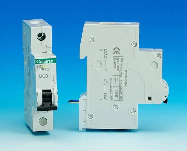 Crabtree Starbreaker 61/B32 32A Single Pole Type B MCB NEW