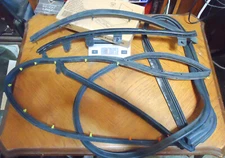 2006-2012 Ford Fusion  Door Seal Window Run Channel Beltline Seals   Right Rear