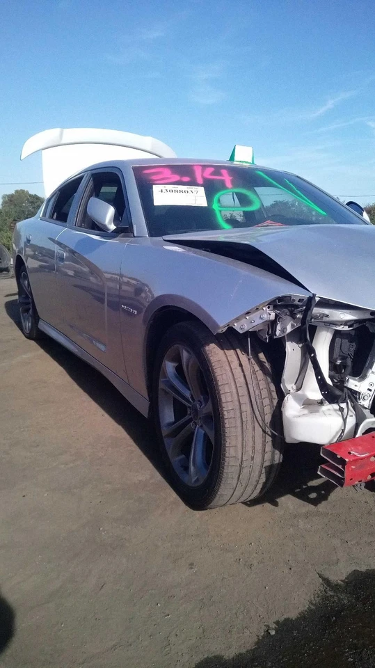 Used Differential Carrier Assembly fits: 2020 Dodge Charger Rear RWD 2.62 ratio - Image 2 of 4