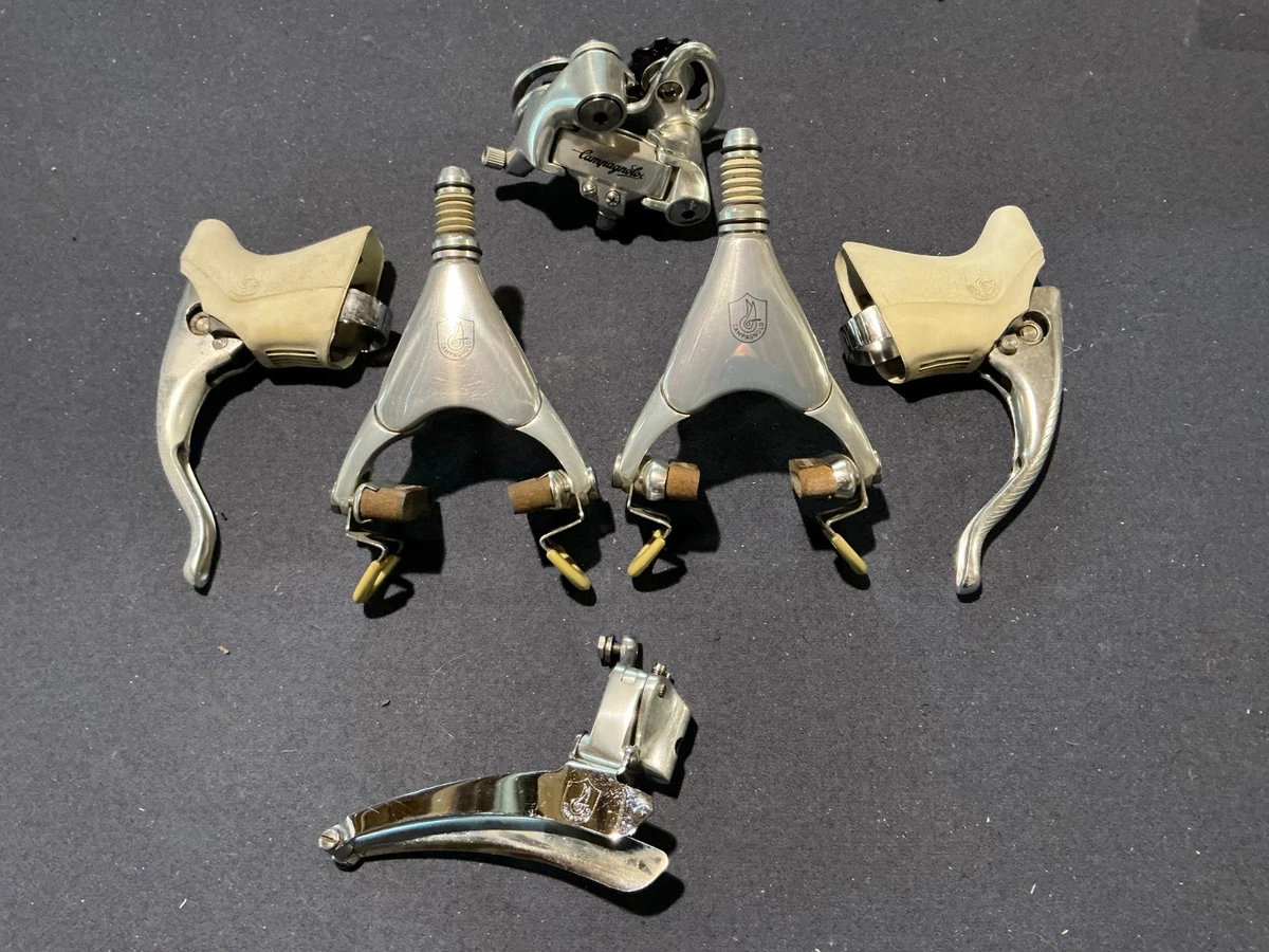 Selle Solo Rétro en Cuir pour Moto, Motif Alligator, Marron