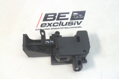 Mercedes E 300 S212 Stellmotor Tankdeckel Tankklappe Tank ZV A2048200072