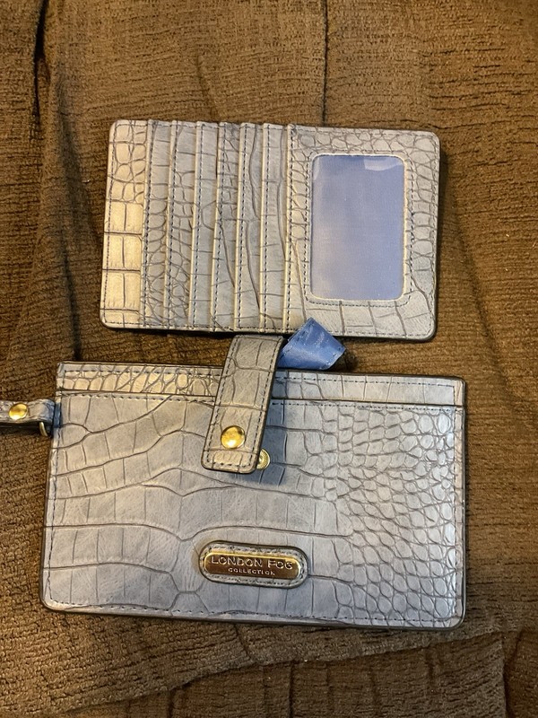 London Fog Wristlet Wallet Blue Croc Embossed Faux Leather Clutch Sophie Bag EUC