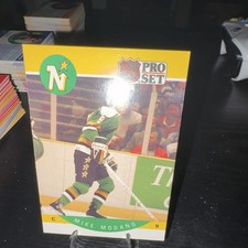 Pro Set Mike Modano #142 Minnesota North Stars Ice Hockey NHL Original Base Set