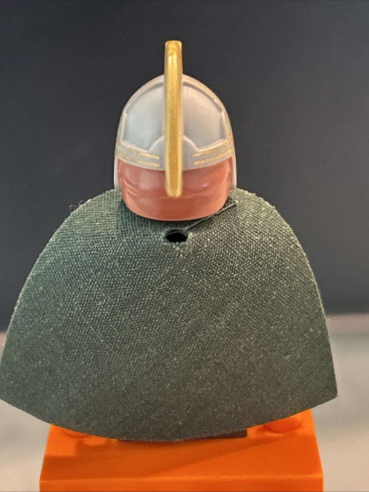 LEGO Eomer Lor010 Lord of the Rings Collectible Miniature - Image 3 of 4