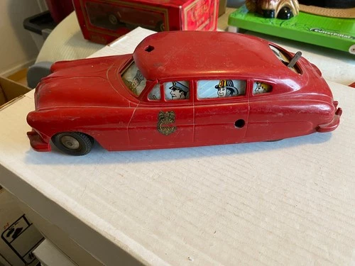Vintage Marx Hudson Fire Chief plastic wind-up car for parts or display only