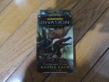 Fantasy Flight Games Warhammer Invasion Tooth and Claw Battle Pack
