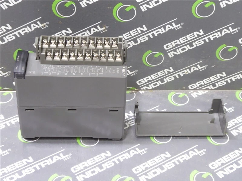 Módulo de salida analógica Fuji Electric NP1AYH8V-MR MICREX-SX USADO Foto 4 de 4