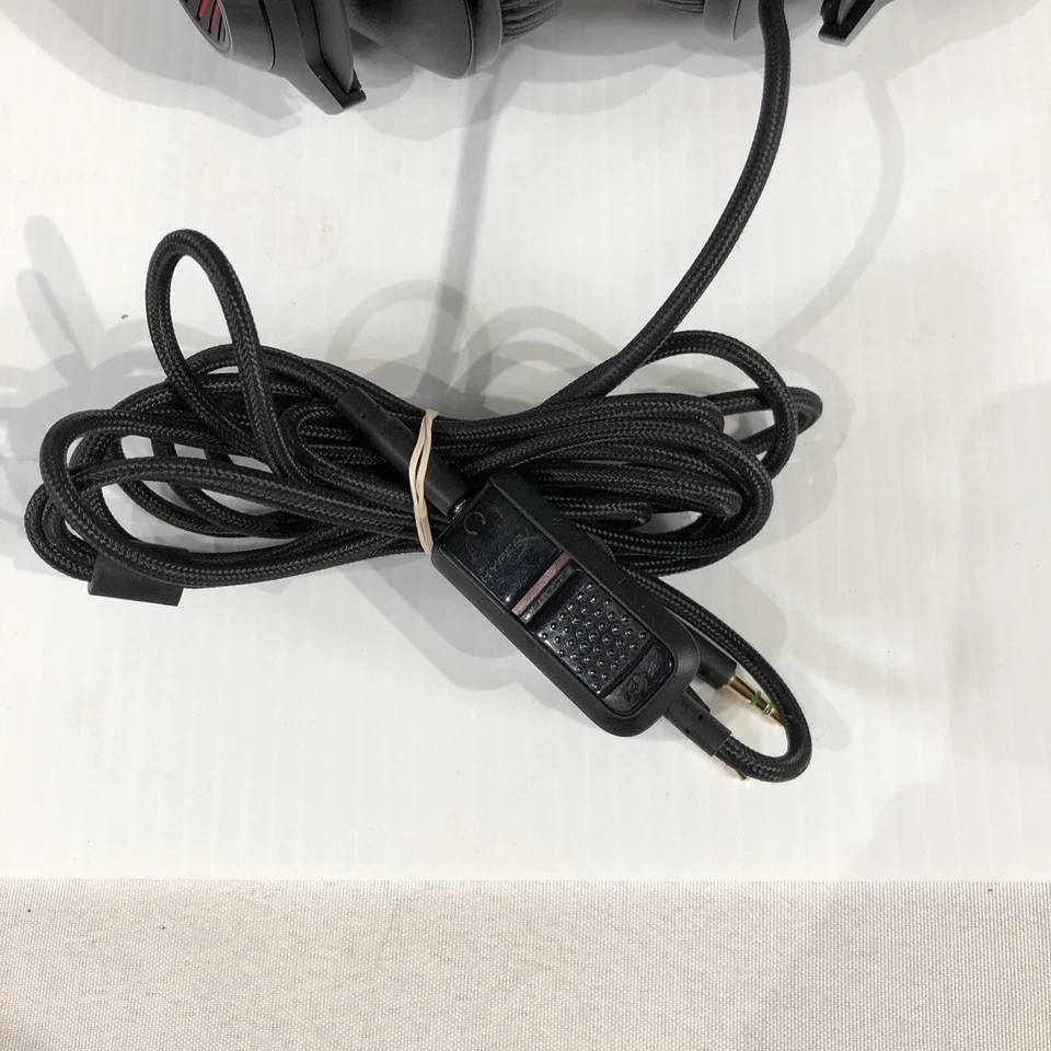 HyperX Cloud II Wireless Gaming Headset, Black and Red - Image 2 of 4