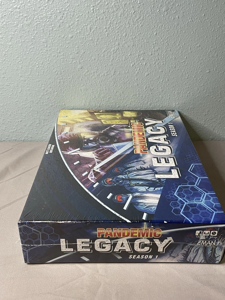 Pandemic Legacy: Season 1 Board Game 2-4 Players Age 14+ Blue New Sealed Z-MAN - Image 4 of 4