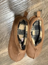 Wonder Nation Cozy Tan Slippers with Fleece Lining