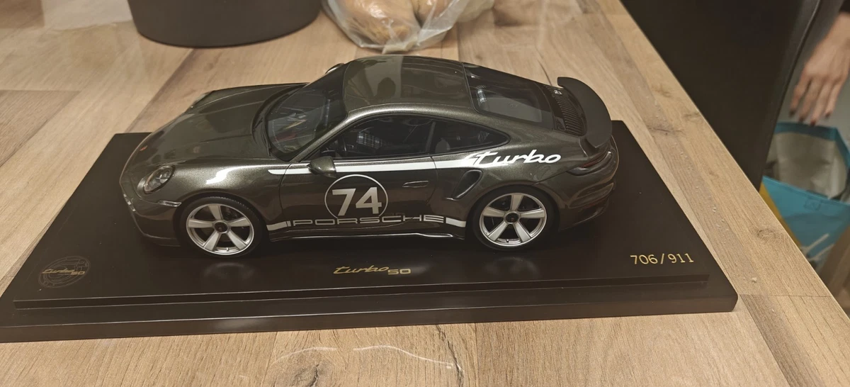 Spark 1:43 Porsche 911 GT2 R #59 24h LeMans 2000 Kaufmann, Hane, Iketani S9935 modèle voiture
