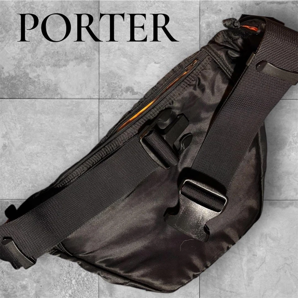 Bolso de cintura de nailon negro Porter Tanker Foto 4 de 4