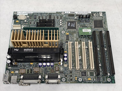 Dell Motherboard AA 667144-306, Intel Pentium II 80522PX266512 SL265 Processor
