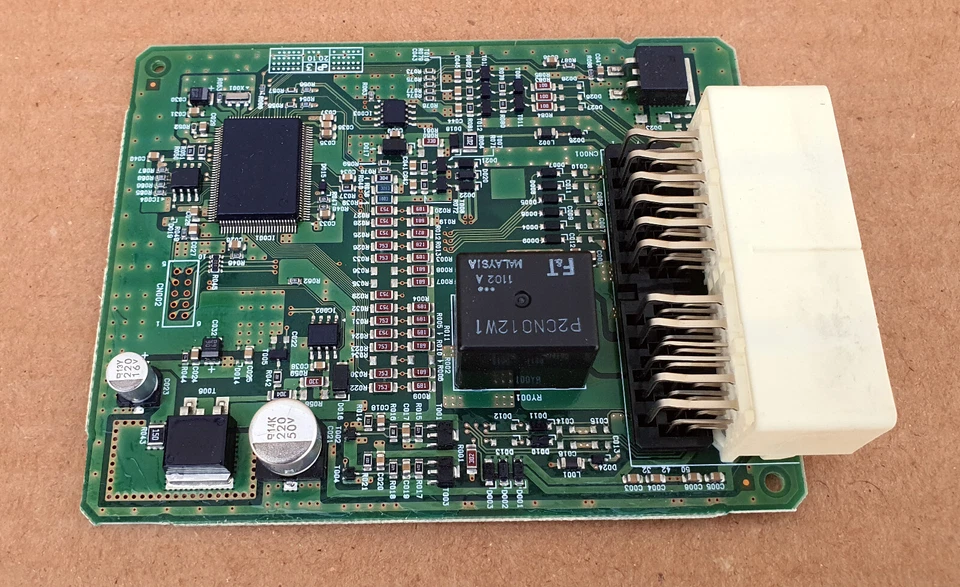 2010-2013 TOYOTA 4RUNNER Tailgate Liftgate Multiplex Control Module 89222-35030 - Image 4 of 4