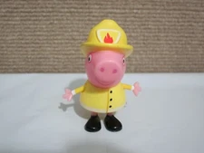 Peppa Pig Jazwares Firefighter Mummy Figure