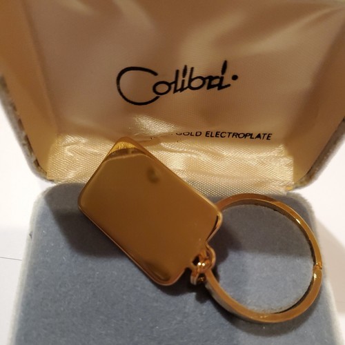 Colibri key chain holder. Gold Tone. 18 KT. Gold Electroplate. - Picture 3 of 4