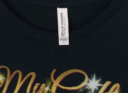 T-shirt verde Carrie Underwood My Gift taglia S manica lunga natalizia - Foto 5 di 5