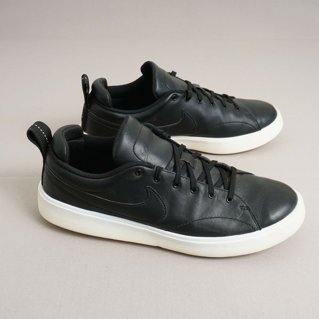 nike course classic black