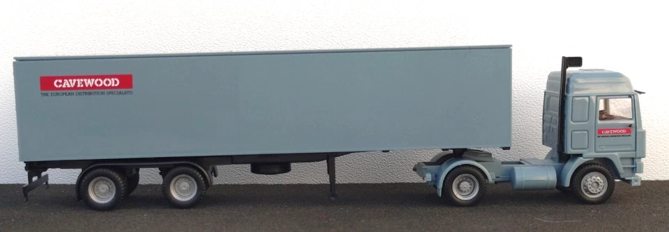 HERPA 142137 HO VOLVO FH12 Semi-Remorque CAVEWOOD A Restaurer 1/87 - Photo 3/4