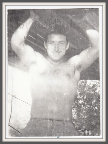 Lot De 42 Photos Vintage – Soldats Camp Lewis WA 1954 – USS Darby – Europe – Négatifs Inclus