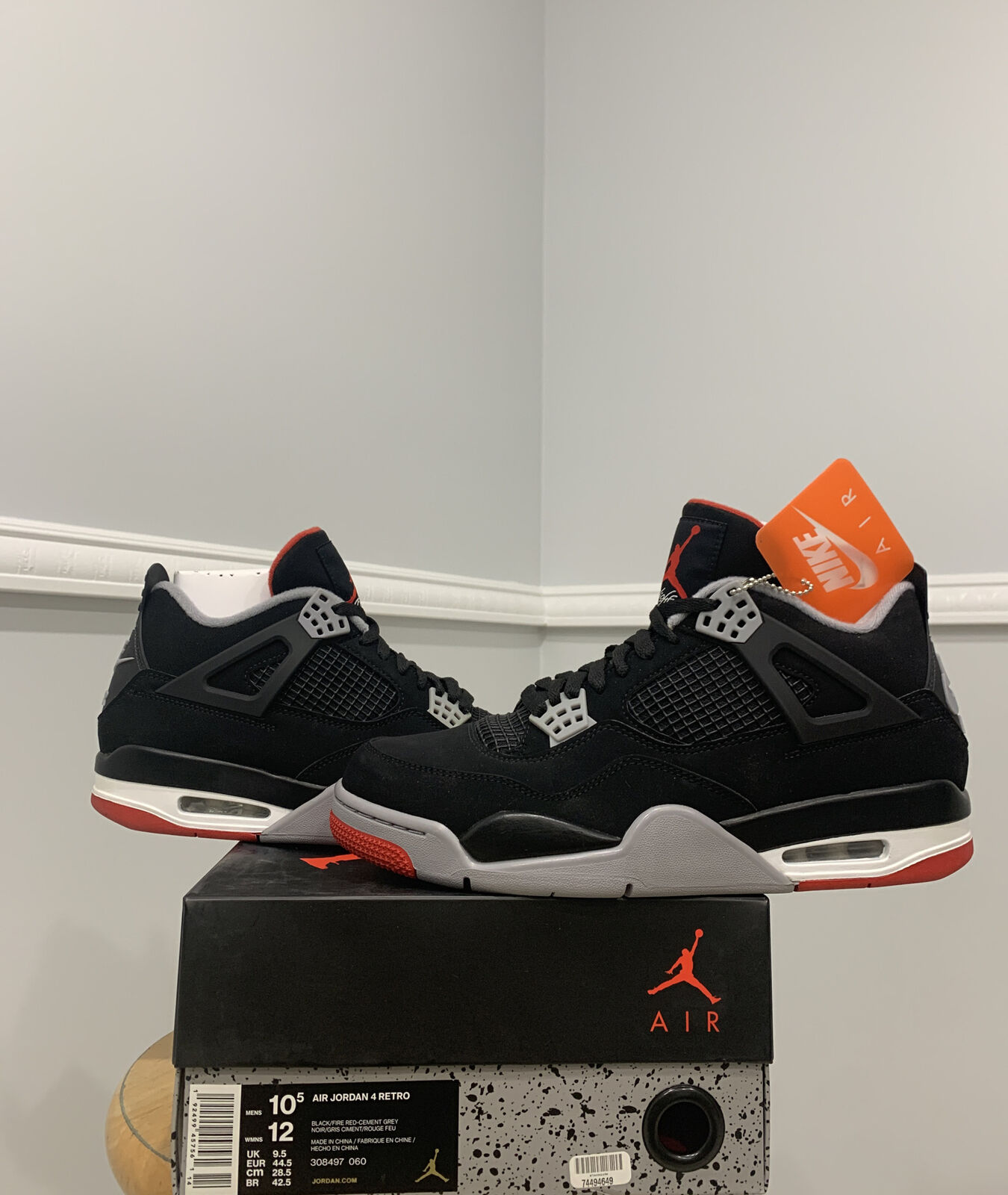 Air Jordan Retro 4 Bred OG Size 10.5 