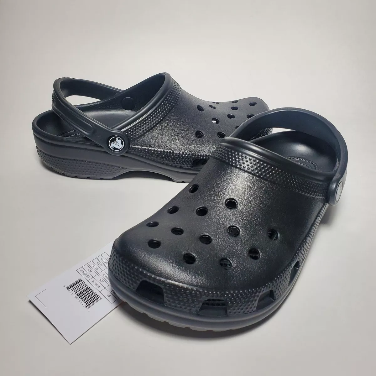 Crocs Classic Black Clogs Womens Size 9 Casual Slip On Sandals Casual New W Tags