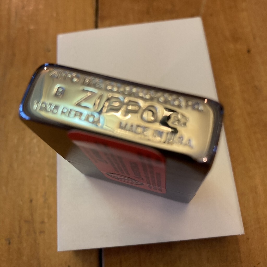 Zippo 02737 Vintage Windy Girl on Poster 1935 Replica Brushed Chrome Lighter