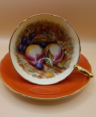 Aynsley Orchard Gold Tasse und Untertasse Set Orange Rost Vintage D Jones Fine English