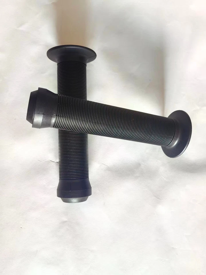 GT BMX Grip With Flange bicycle Handlebar Grip Super Soft Rubber - Image 3 of 4