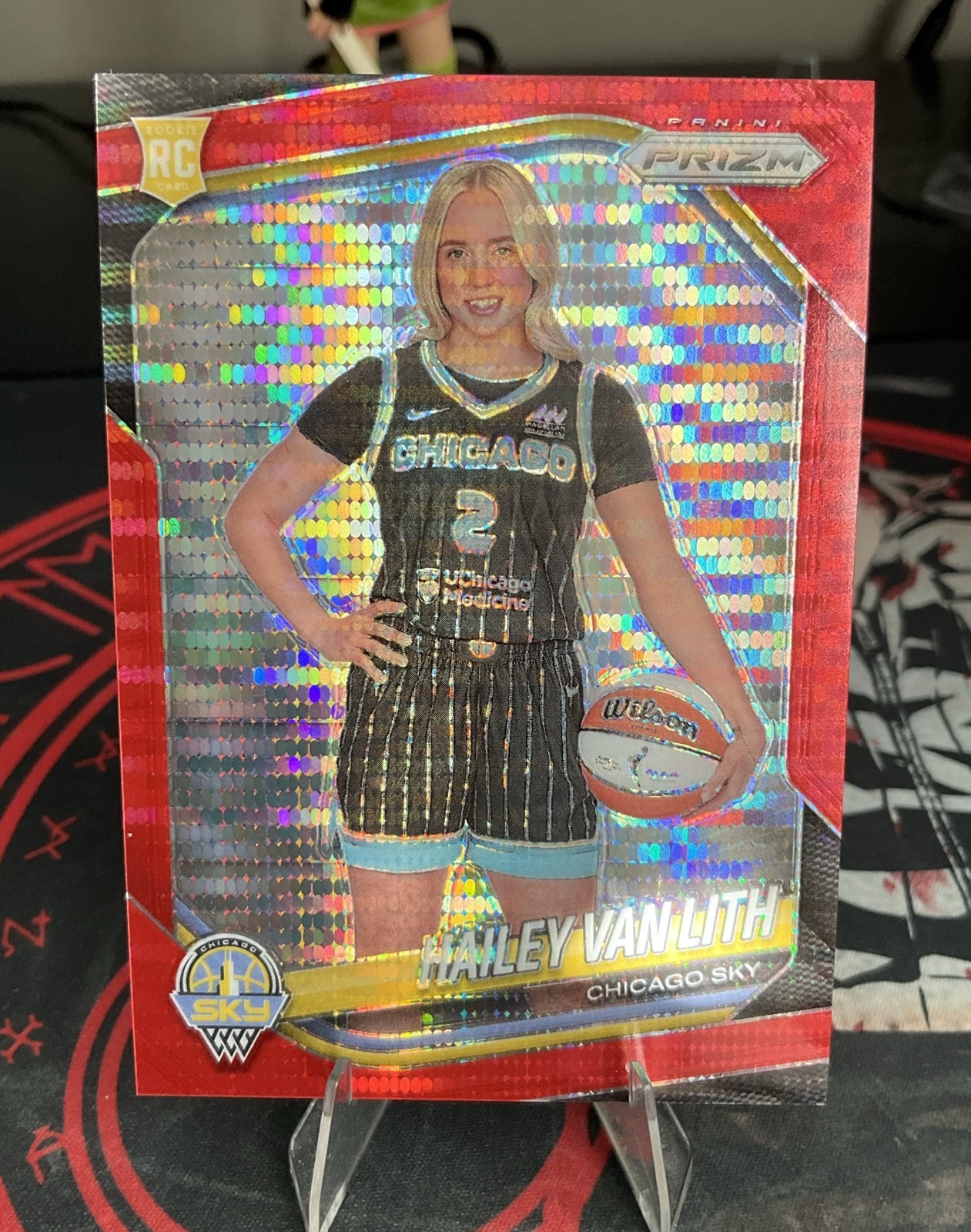 2025 Panini Prizm WNBA - Hailey Van Lith #2 Red Pulsar Prizm /299 (RC)