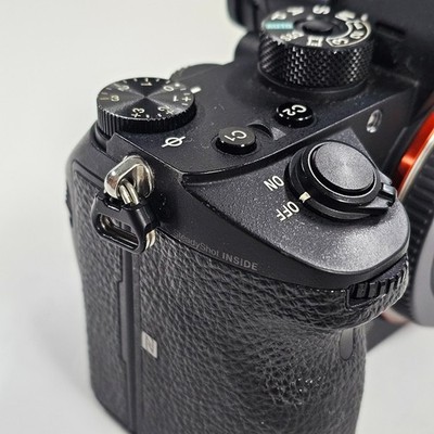sony ‪α‬9(ILCE-9) Amazon.com : Sony a9 Full Frame Mirrorless Interchangeable-Lens
