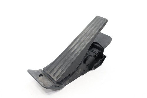 2021 - 2024 BMW 228I F44 ACCELERATOR GAS PEDAL W/ THROTTLE SENSOR OEM - Picture 2 of 16