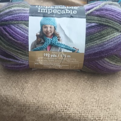 Loops & Threads Impeccable Worsted Yarn Fresh Lilac Purple Green 100% Acrylic