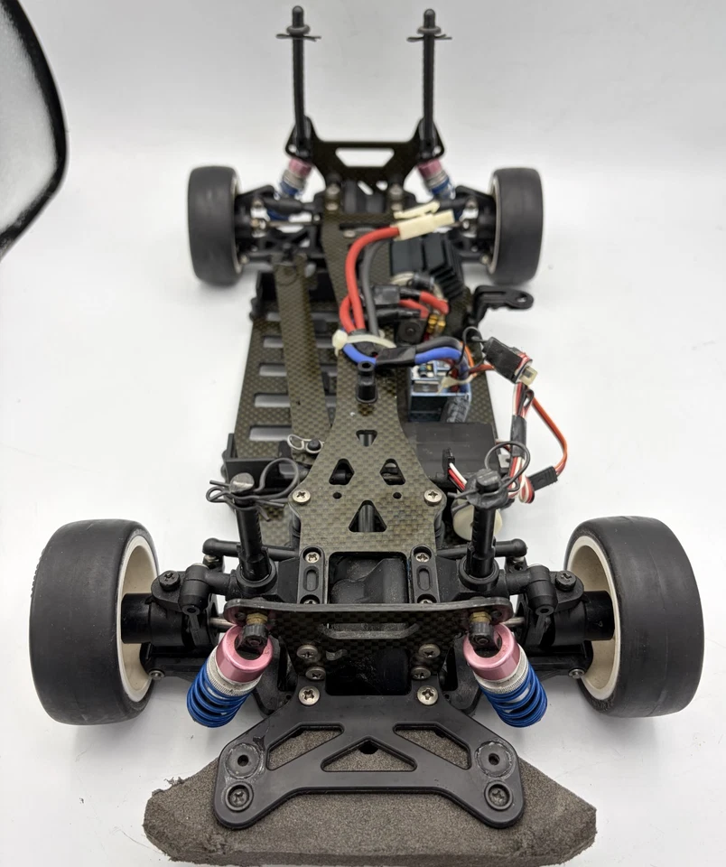 For parts Tamiya  TB evolution chassis with ESC and motor vintage rare - Image 2 of 4