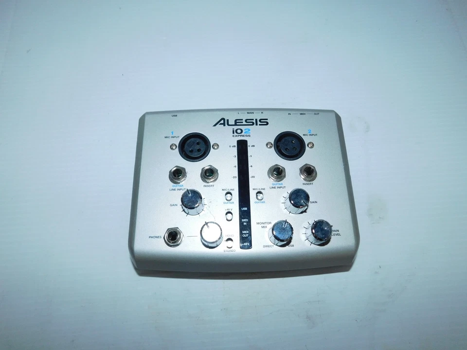 ALESIS i02 EXPRESS RECORDING INTERFACE (JPS109) - Image 2 of 4