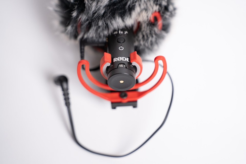 Rode VideoMic NTG Camera Mount Shotgun Microphone with Dead Cat Windscreen 698813006618 eBay