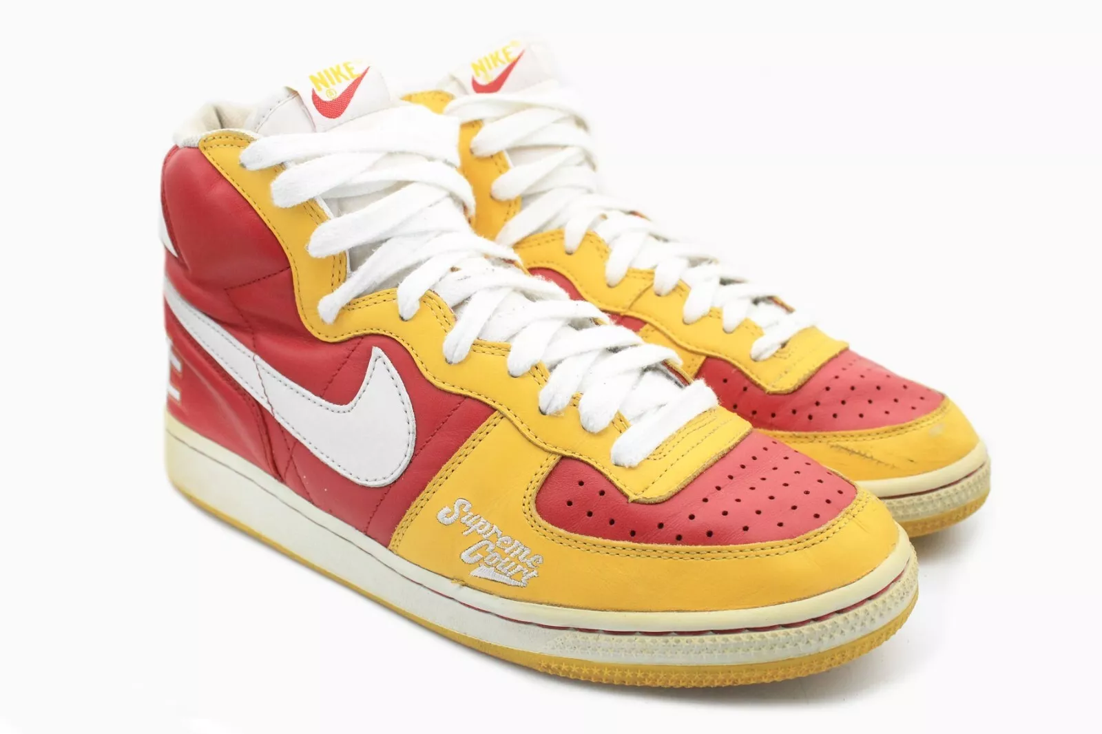 Baskets montantes Nike Terminator Supreme Court US 9,5 rouge jaune baskets chaussures