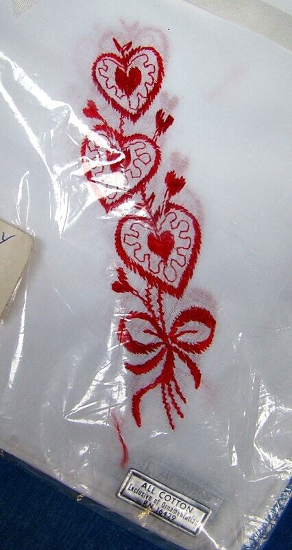 Vintage Valentine Embroidered Red Hearts Ladies H… - image 2