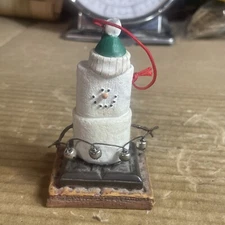 S'mores Originals Midwest Cannon Falls  Ornament Figurine Spring  Flowers Garden