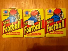 (3) 1981 Topps Football Sealed Wax Packs Joe Montana Art Monk Rookie RC