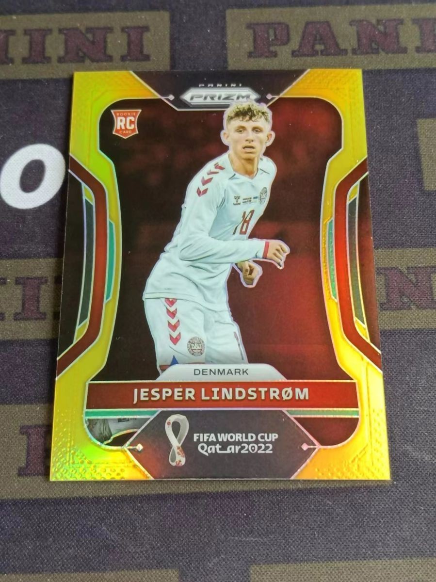 2022 Panini Prizm World Cup Jesper Lindstrom Rookie RC Gold 6/10 Denmark Napoli