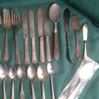 Mixed Lot of  39 Vintage Silverware Pieces Flatware Spoon Fork knife — photo 5