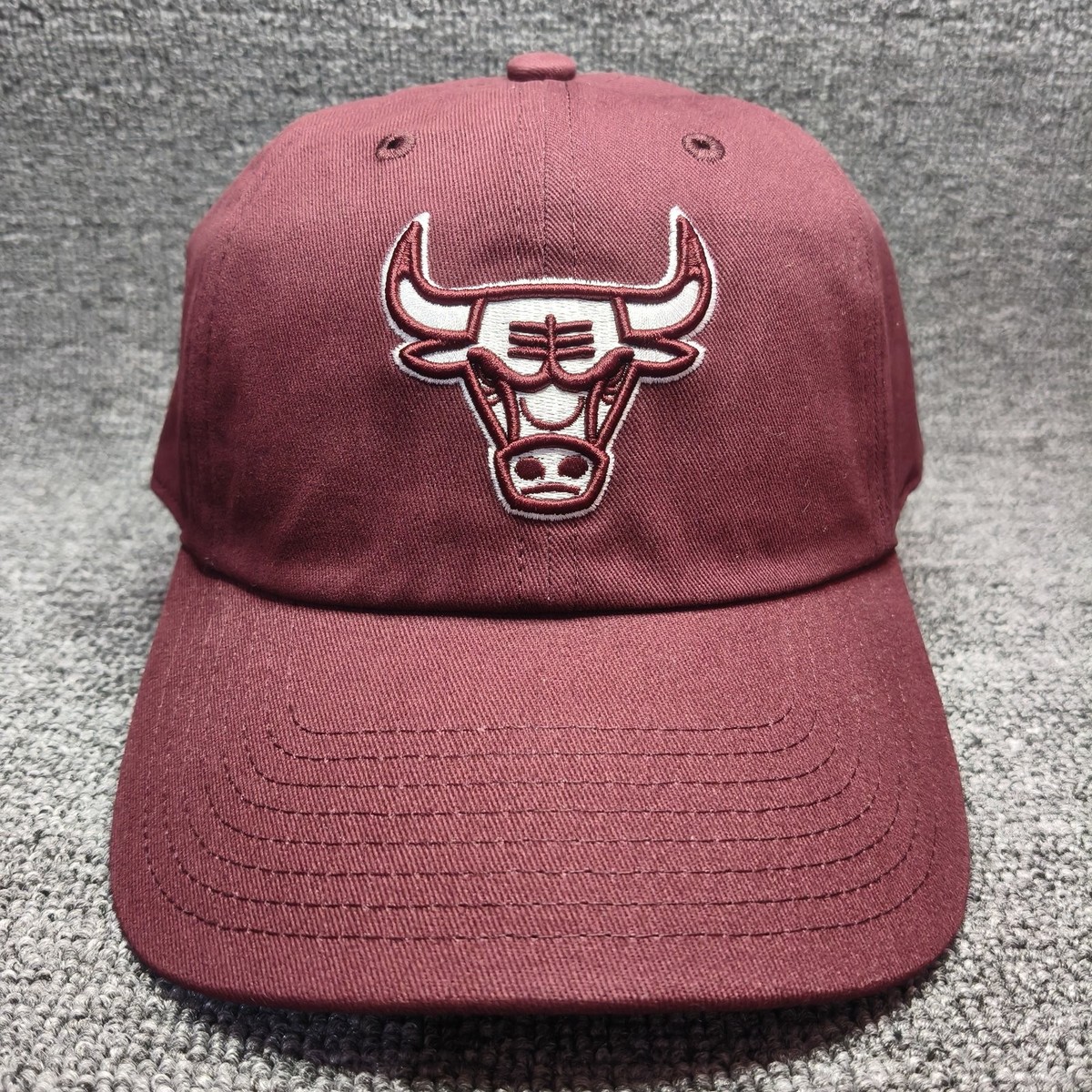 Mitchell & Ness Chicago Bulls Burgundy Strapback Curved Bill Cap